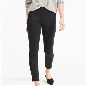 Everlane Gray Stretchy Cropped Pants